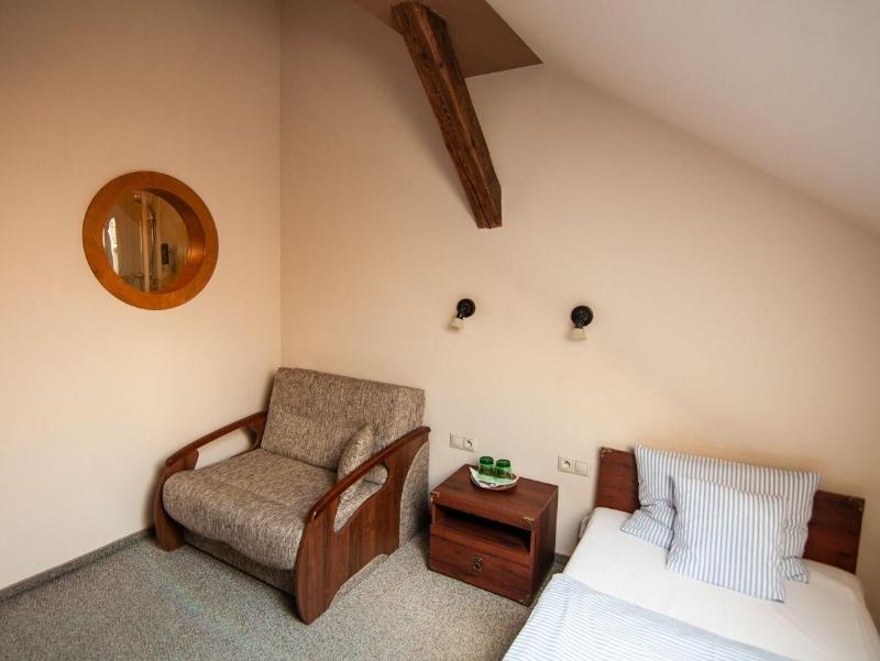Pension Horse Inn Kösice Dış mekan fotoğraf