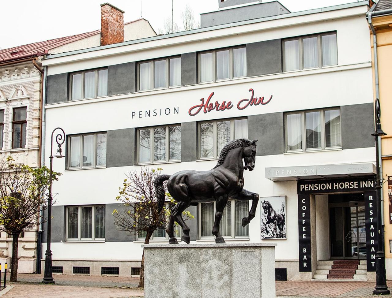 Pension Horse Inn Kösice Dış mekan fotoğraf